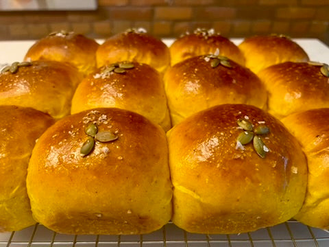 Perfect Pumpkin Rolls